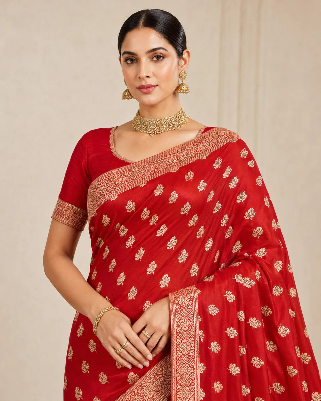 Red Banarsi Chiffon Booti saree border and drape detail