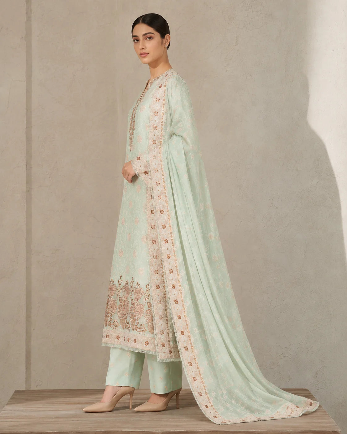 Mint green Banarsi Viskos Shifon suit side view with dupatta